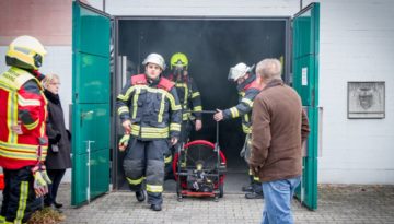 20161228_114916000_Brand_in_Kirche